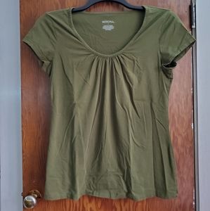 L women's Merona tshirt